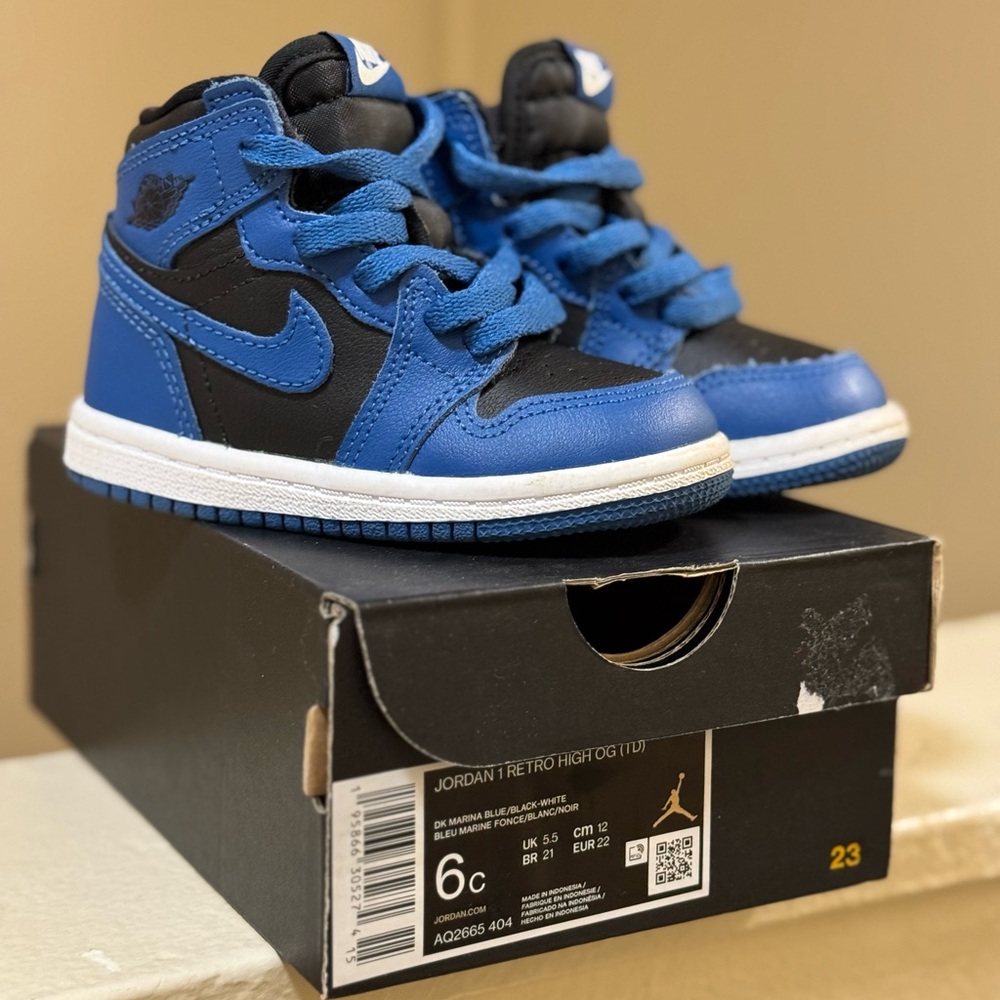 Jordan 1 Retro High OG Size 6C
